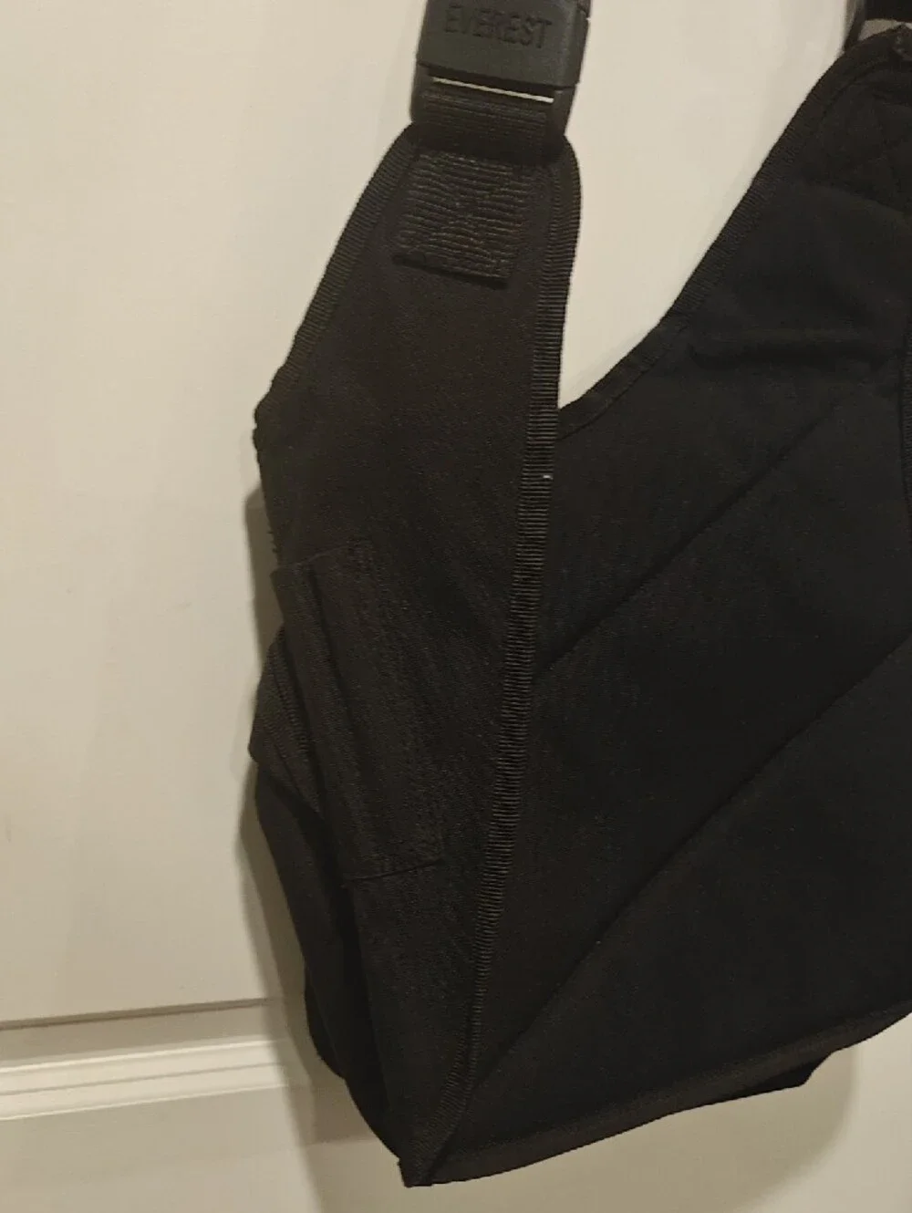 Y2K VTG Black Messenger Sling Bag with Adjustable Strap